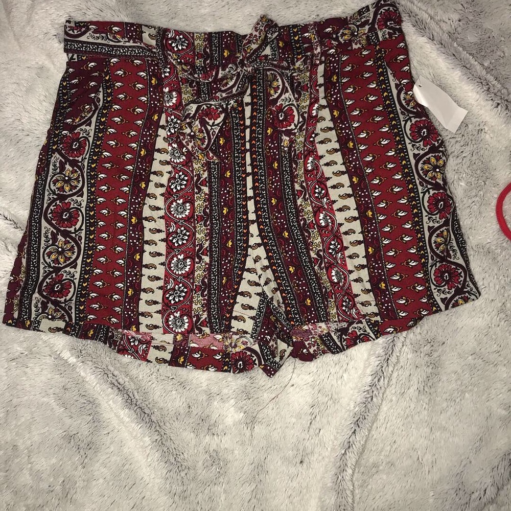 Flow shorts